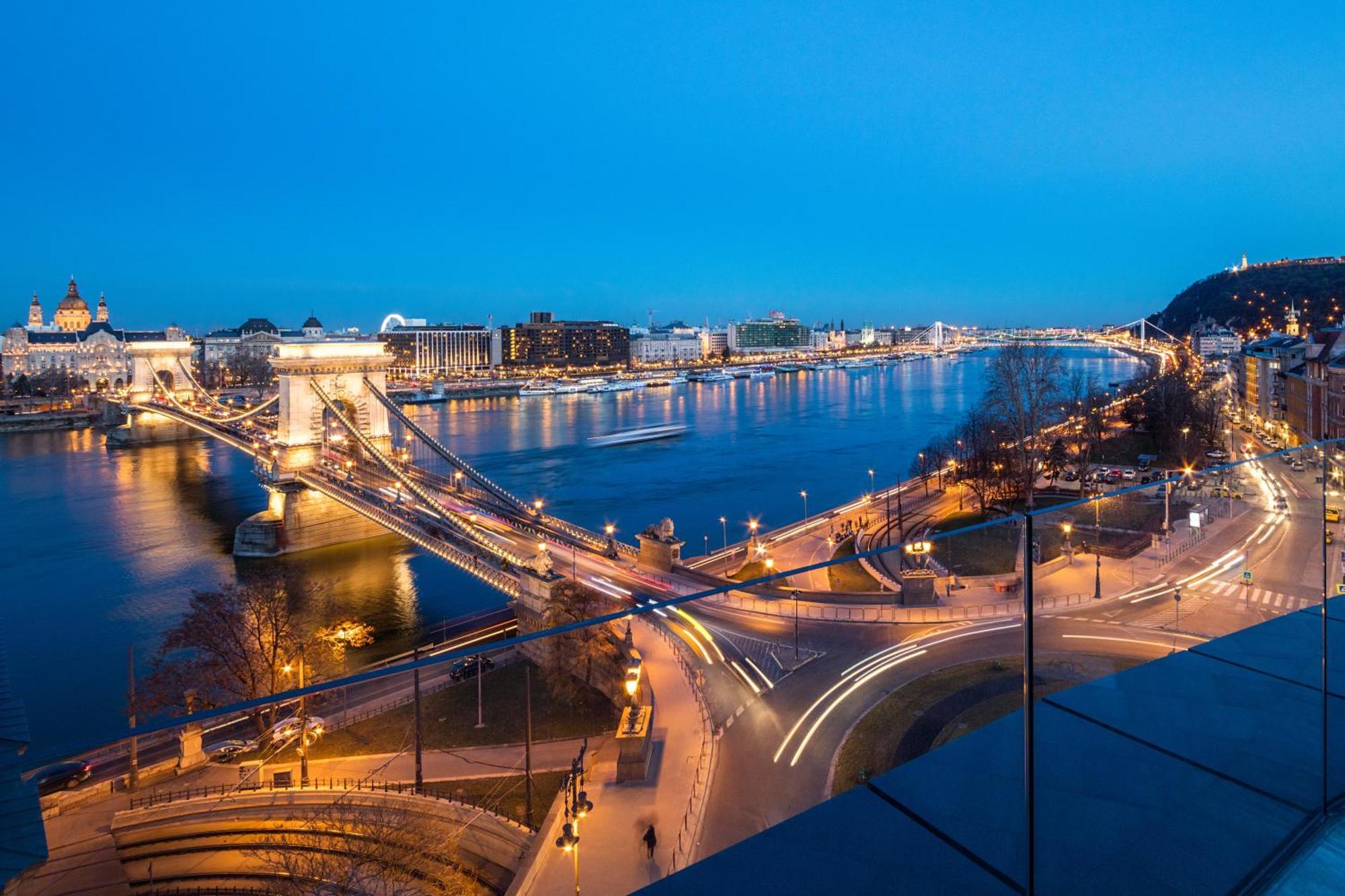 Hotel Clark Budapest - Adults Only Ngoại thất bức ảnh Budapest