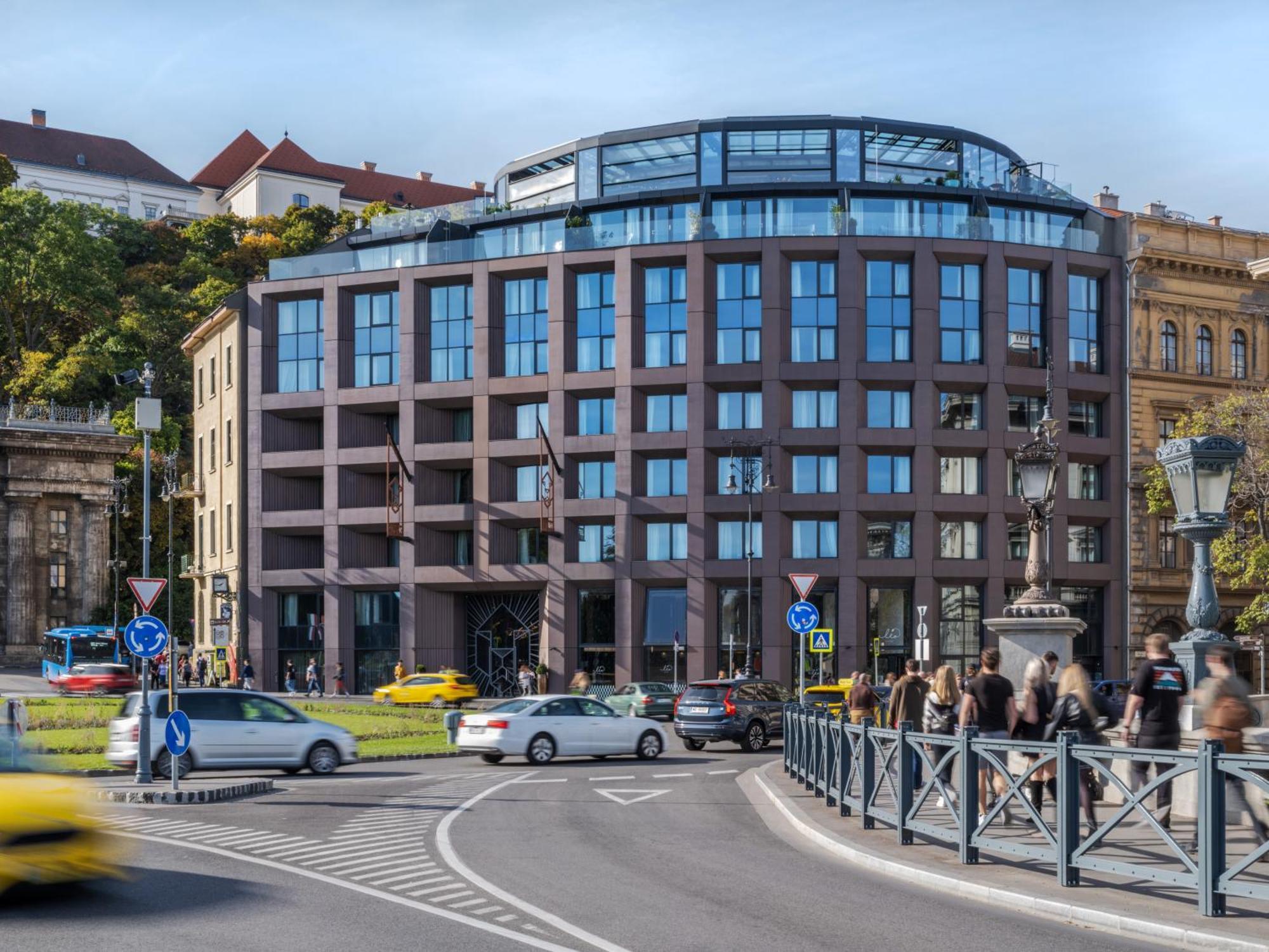 Hotel Clark Budapest - Adults Only Ngoại thất bức ảnh The building of the university library