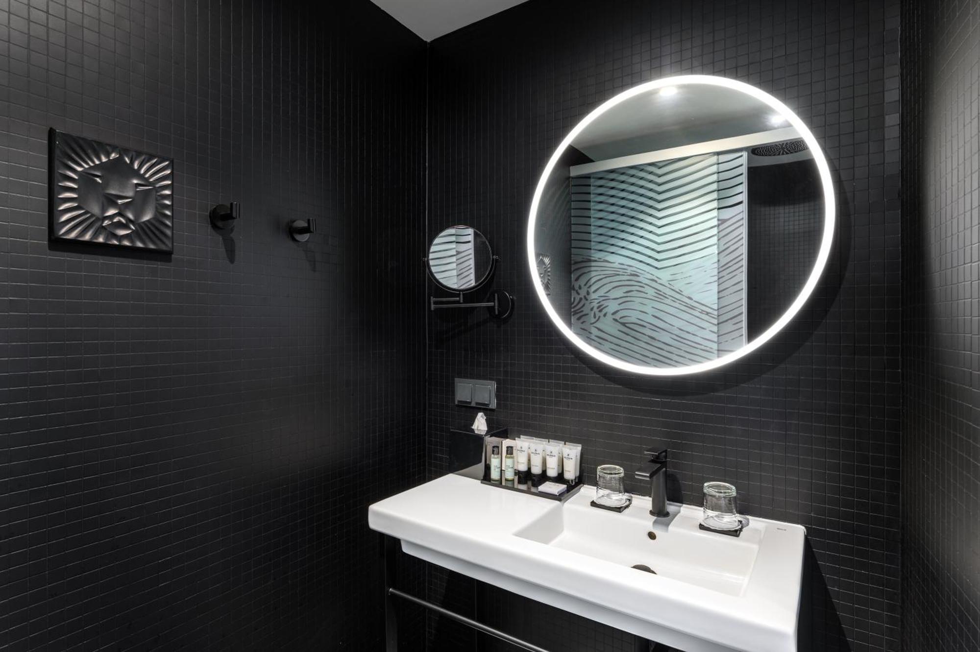 Hotel Clark Budapest - Adults Only Ngoại thất bức ảnh Bathroom