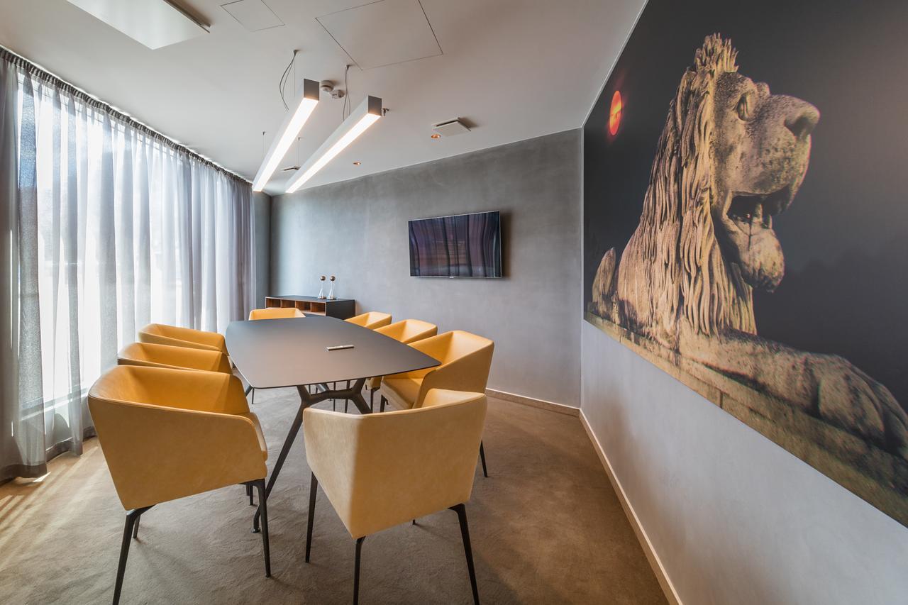 Hotel Clark Budapest - Adults Only Ngoại thất bức ảnh Meeting room