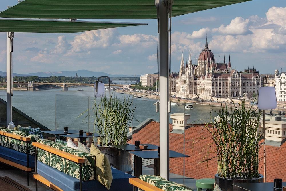 Hotel Clark Budapest - Adults Only Ngoại thất bức ảnh View from the rooftop terrace