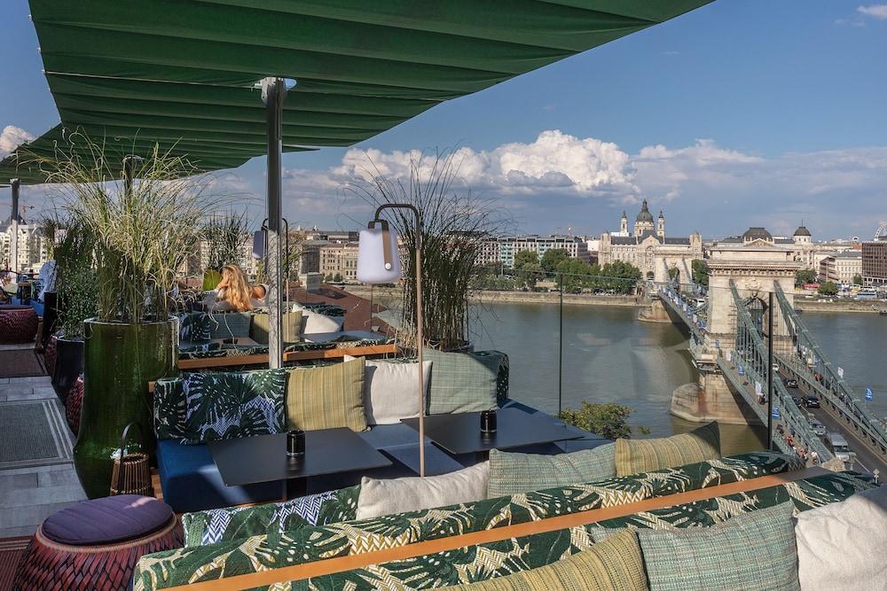 Hotel Clark Budapest - Adults Only Ngoại thất bức ảnh View from the rooftop terrace