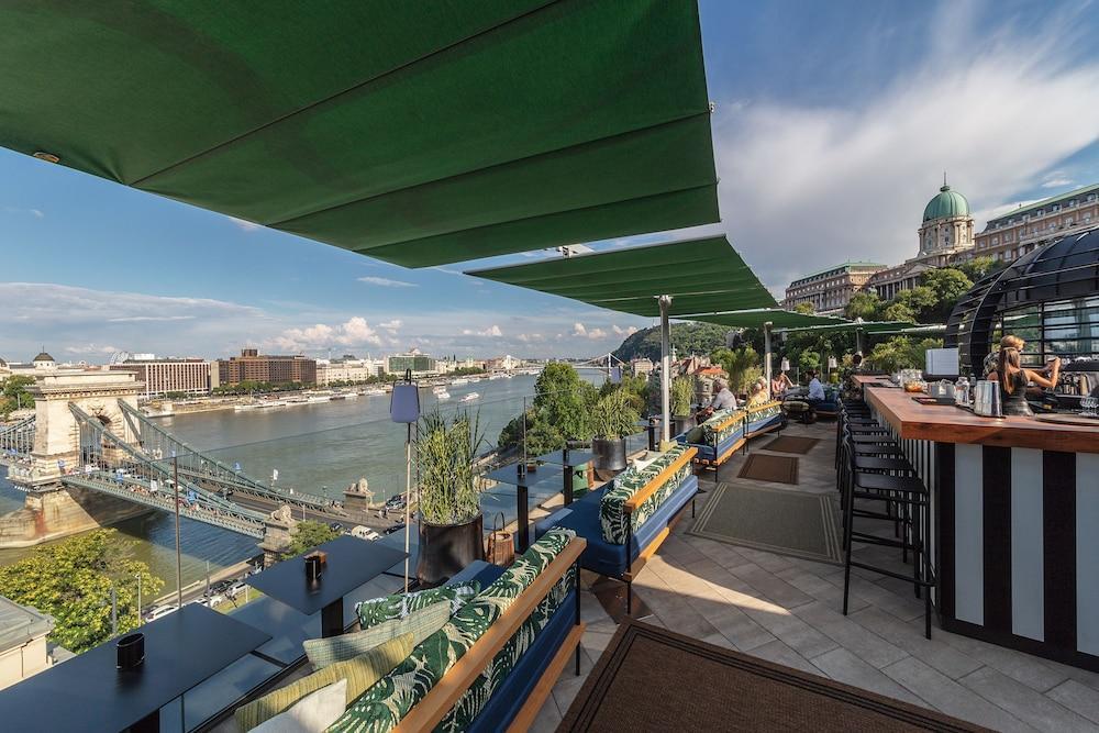 Hotel Clark Budapest - Adults Only Ngoại thất bức ảnh The 360° Sky Bar